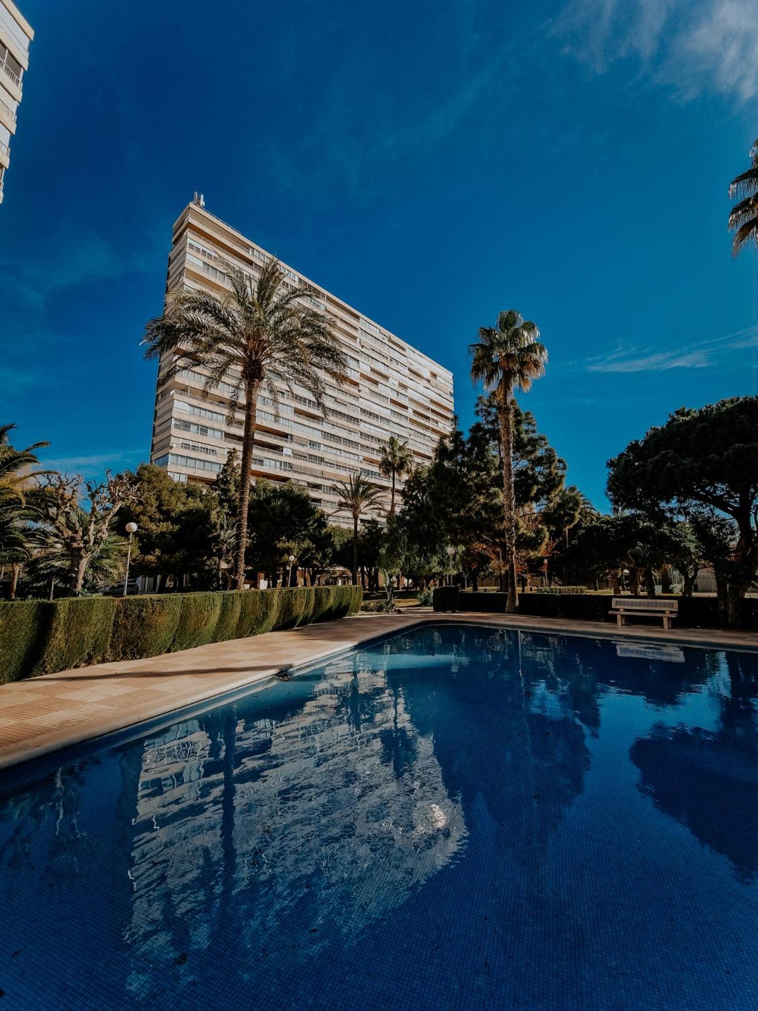 Sea Apartment Alicante Exterior photo